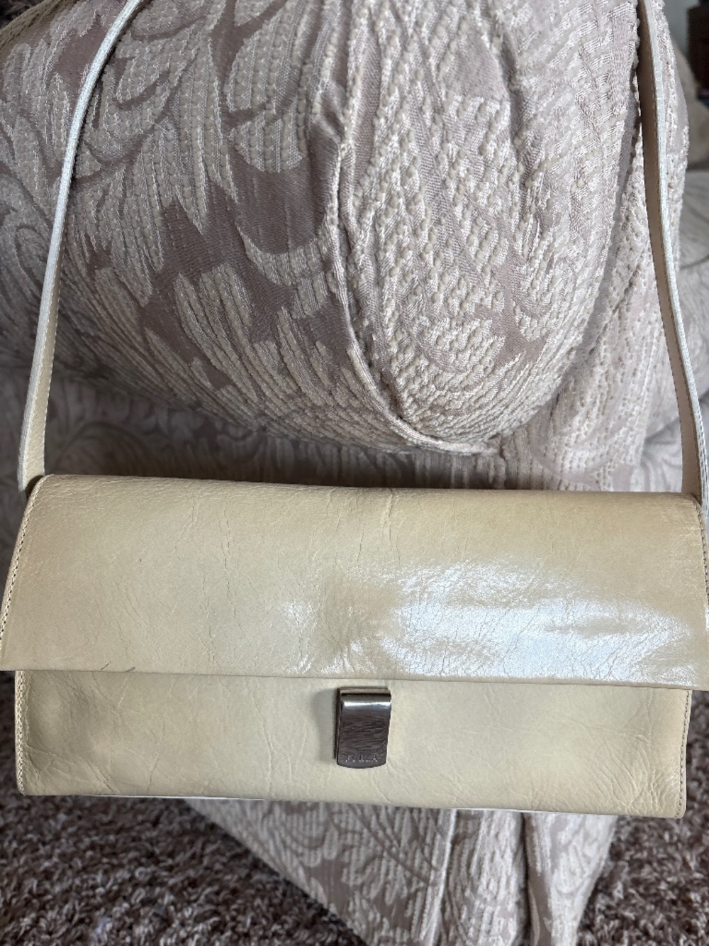 Butter yellow vintage Furla